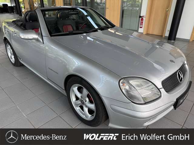 Mercedes-Benz SLK 230 Kompressor original im klassischen Leder rot-schwarz