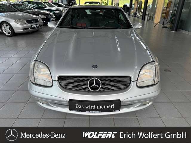 Mercedes-Benz SLK 230 Kompressor original im klassischen Leder rot-schwarz