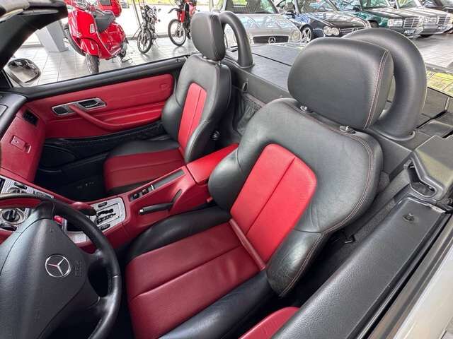 Mercedes-Benz SLK 230 Kompressor original im klassischen Leder rot-schwarz