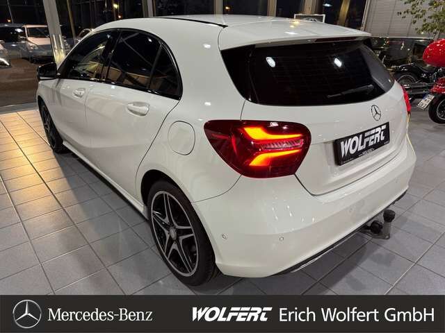 MERCEDES-BENZ A220 d AMG-Räder AMG-Kühlergrill Night-Paket AHK Ansicht 7 für Fahrzeugdetailseite