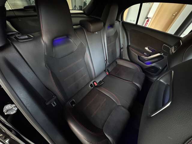 MERCEDES-BENZ A220 AMG 4Matic mit 2 Jahren Mercedes-Benz Garantie Ansicht 14 für Fahrzeugdetailseite