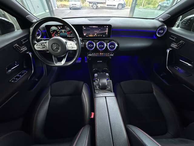 MERCEDES-BENZ A220 AMG 4Matic mit 2 Jahren Mercedes-Benz Garantie Ansicht 25 für Fahrzeugdetailseite