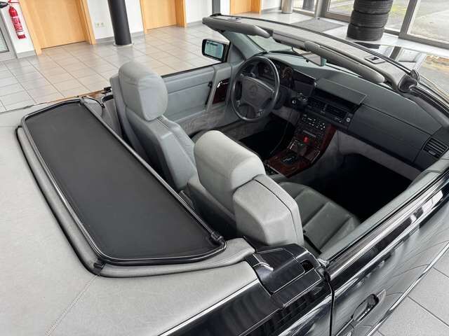 Mercedes-Benz SL 300 300 SL-24 aus 1. Hand nur 69.600 Km