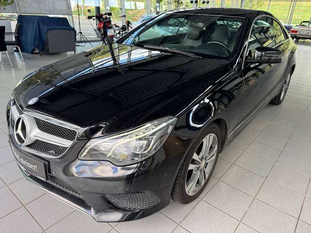 Mercedes-Benz E200 Coupe TÜV-Service-Reifen-Bremsen NEU!!!