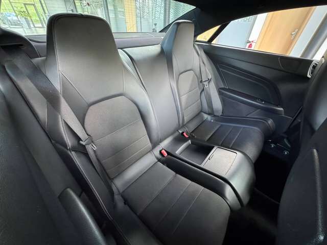 MERCEDES-BENZ E200 Coupe TÜV-Service-Reifen-Bremsen NEU!!! Ansicht 19 für Fahrzeugdetailseite