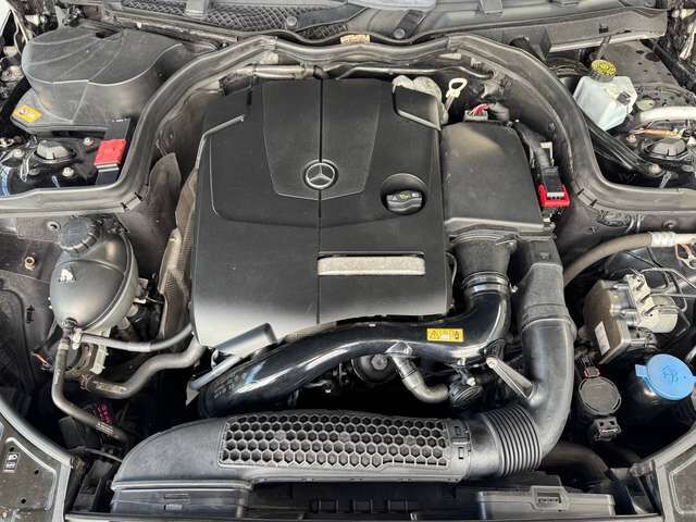 MERCEDES-BENZ E200 Coupe TÜV-Service-Reifen-Bremsen NEU!!! Ansicht 26 für Fahrzeugdetailseite