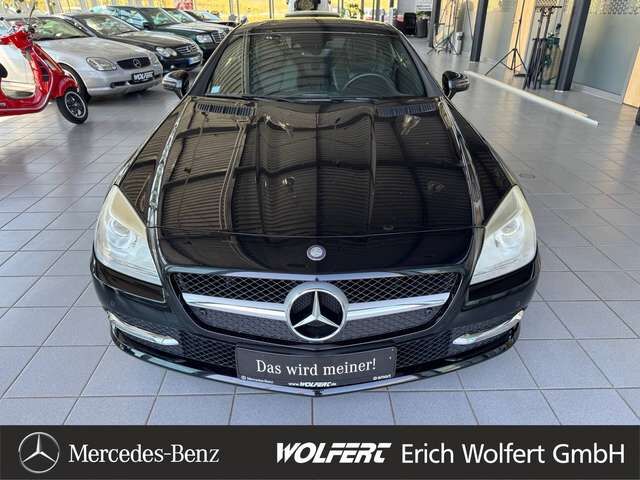 MERCEDES-BENZ SLK 250 Airscarf Leder Automatik Parktronic Comand-NAVI Ansicht 2 für Fahrzeugdetailseite