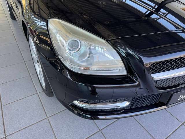 MERCEDES-BENZ SLK 250 Airscarf Leder Automatik Parktronic Comand-NAVI Ansicht 27 für Fahrzeugdetailseite