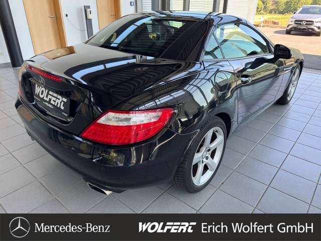 MERCEDES-BENZ SLK 250 Airscarf Leder Automatik Parktronic Comand-NAVI Ansicht 5 für Fahrzeugdetailseite