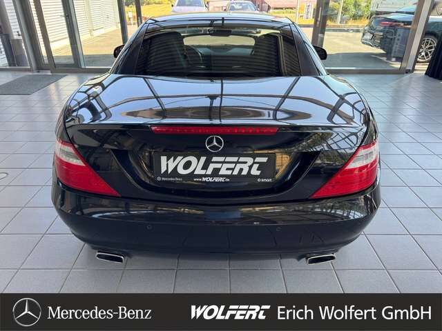 MERCEDES-BENZ SLK 250 Airscarf Leder Automatik Parktronic Comand-NAVI Ansicht 6 für Fahrzeugdetailseite