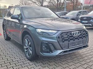 Audi Q5 40 TDI quattro S line Mild AHK 360° Np85t?
