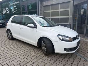 VW Golf VI Trendline 4Türer SR/WR TÜV NEU Automatik
