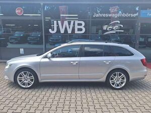 Skoda Superb 2.0TDI DSG 125KW Combi Ambition Navi GJR