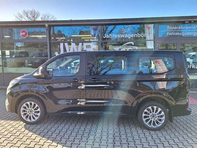 Ford Tourneo Custom Tourneo 2xSchiTür Titanium 8Sitze Schalter Np62t
