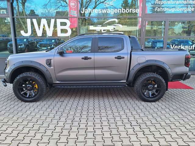 Ford Ranger Platinum 3,0 FOLIERT MATT HÖHER 20ZUmbau Breiter