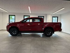Isuzu D-Max 1.9L DoubleCab 4x4 LSE V-Cross LED ACC PDC Kamera