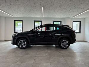 Hyundai TUCSON 1.6 T-GDI Select LED PDC KAM SHZ NAVI TEMP