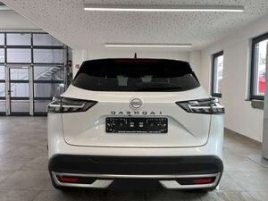 Nissan Qashqai 1.3 DIG-T MHEV Tekna Xtronic eHeckklappe 360°HuD