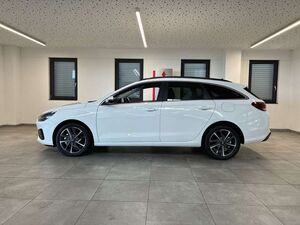 Hyundai i30 CW 1.6 T-GDI Premium DCT LED el. Klimasitze Kamera