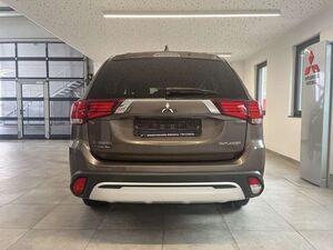 Mitsubishi Outlander 2.0 MIVEC Diamant Edition Bi-LED NAVI SHZ