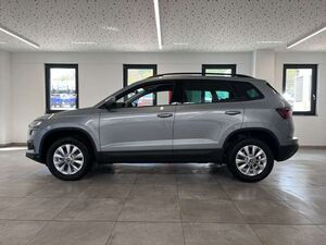 Skoda Karoq 2.0 TDI Selection LED PDC KAM SHZ Tempomat