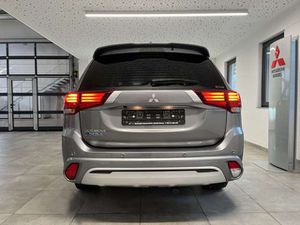 Mitsubishi Outlander 2.4 PHEV Spirit Plus 360°Kamera