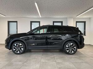 Opel Grandland GS 1.2 Turbo Hybrid 48V eDCT Intellilux