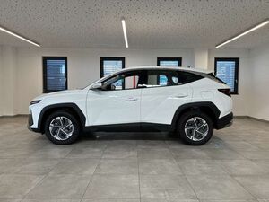 Hyundai TUCSON 1.6 T-GDI Select LED PDC KAM SHZ NAVI TEMP