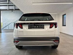 Hyundai TUCSON 1.6 T-GDI Select LED PDC KAM SHZ NAVI TEMP