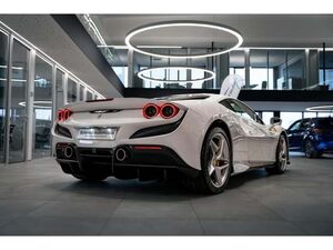 Ferrari Sonstige 4.0 Tributo Lift Kamera Anschlussgarantie