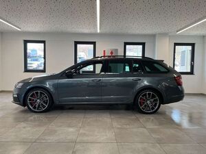 Skoda Octavia Combi 2.0 TSI RS MT LED ACC PANO eHeckklappe