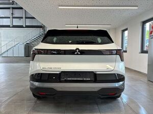Mitsubishi Eclipse Cross Diamant PLUS 87 kWh (11kW) LED ACC