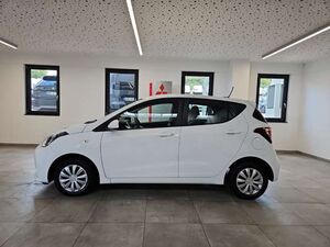 Hyundai i10 1.0 Comfort Navi ISG Tempomat Klima Allwetter