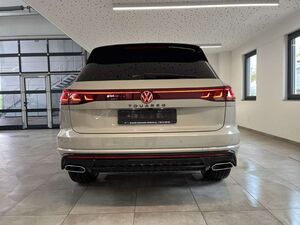 VW Touareg 3.0 TDI 210 kW 4Motion R-Line Final Edition
