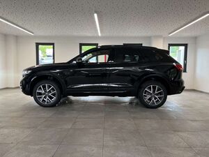 VW Touareg 3.0 TDI 210 kW 4Motion R-Line Final Edition