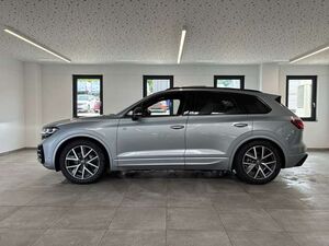 VW Touareg 3.0 TDI 210 kW 4Motion R-Line Final Edition