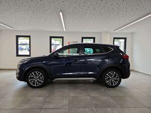 Hyundai TUCSON Style 2WD Navi AHK Kamera LED