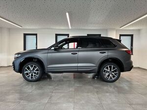 VW Touareg 3.0 TDI 210 kW 4Motion R-Line Final Edition