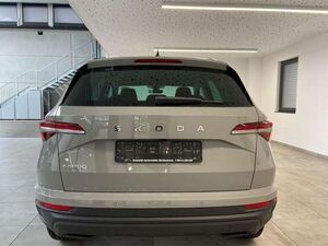 Skoda Karoq 1.5 TSI Selection DSG AHK LED ACC PDC KAM