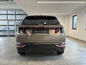 Hyundai TUCSON 1.6 T-GDI Trend AHK PDC KAM NAVI SHZ TEMP KLIMA