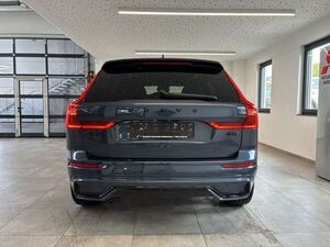 Volvo XC60 2.0 B5 MH AWD Black-Edition Plus AHK Harman Kardon