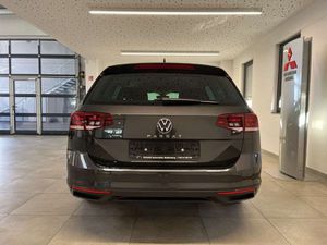 VW Passat Variant 2.0 TDi BMT Business AHK ACC