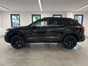 VW Touareg 3.0 TDI 210 kW 4Motion R-Line Final Edition