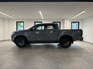 Isuzu D-Max 1.9L DoubleCab 4x4 LSE V-Cross LED ACC PDC Kamera