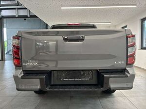 Isuzu D-Max 1.9L DoubleCab 4x4 LSE V-Cross LED ACC PDC Kamera