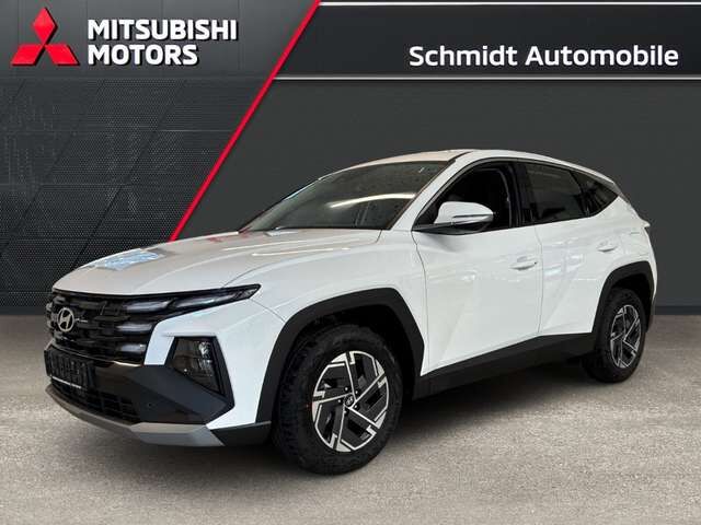 Hyundai TUCSON 1.6 T-GDI Select LED PDC KAM SHZ NAVI TEMP