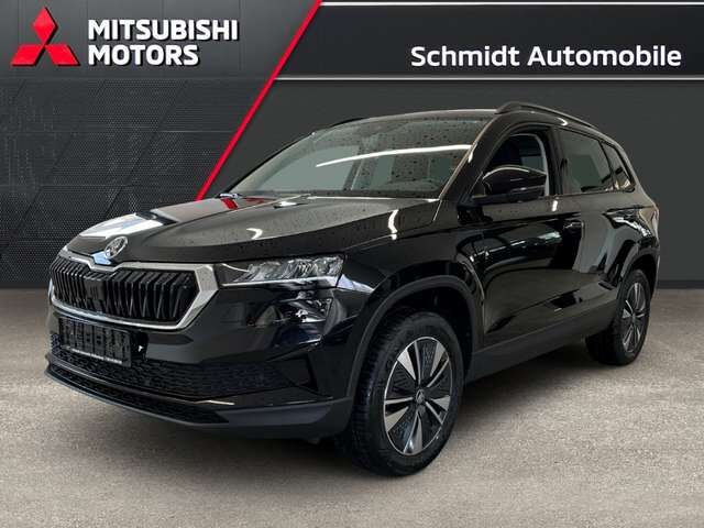 Skoda Karoq 2.0 TDI Selection DSG 4WD AHK LED ACC KAM