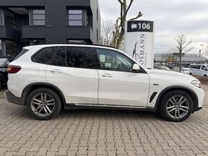 BMW X5 xDrive45e | HUD | Pano | AHK | Luftfederung