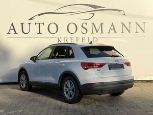 Audi Q3 35 TDI S-LINE   ACC   CarPlay   TOTW.