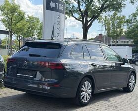 VW Golf Variant 2.0 TDI SCR Life | Front assist